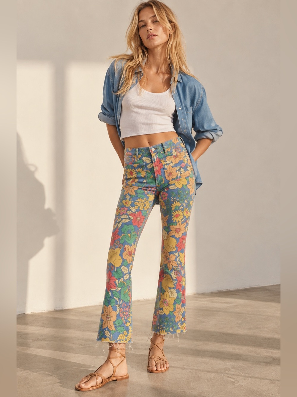 MOTHER The Hustler Patch Pocket Ankle Fresh Blooms Floral Jeans 26 NWOT